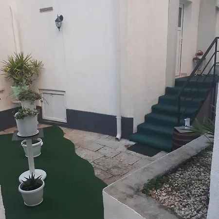 Apartments Petra 23 Mali Losinj Exterior photo