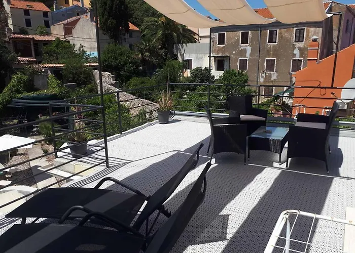 Apartments Petra 23