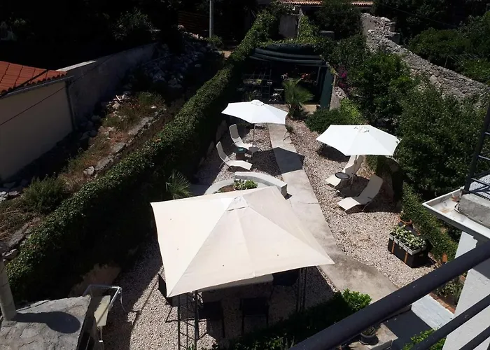 Apartments Petra 23