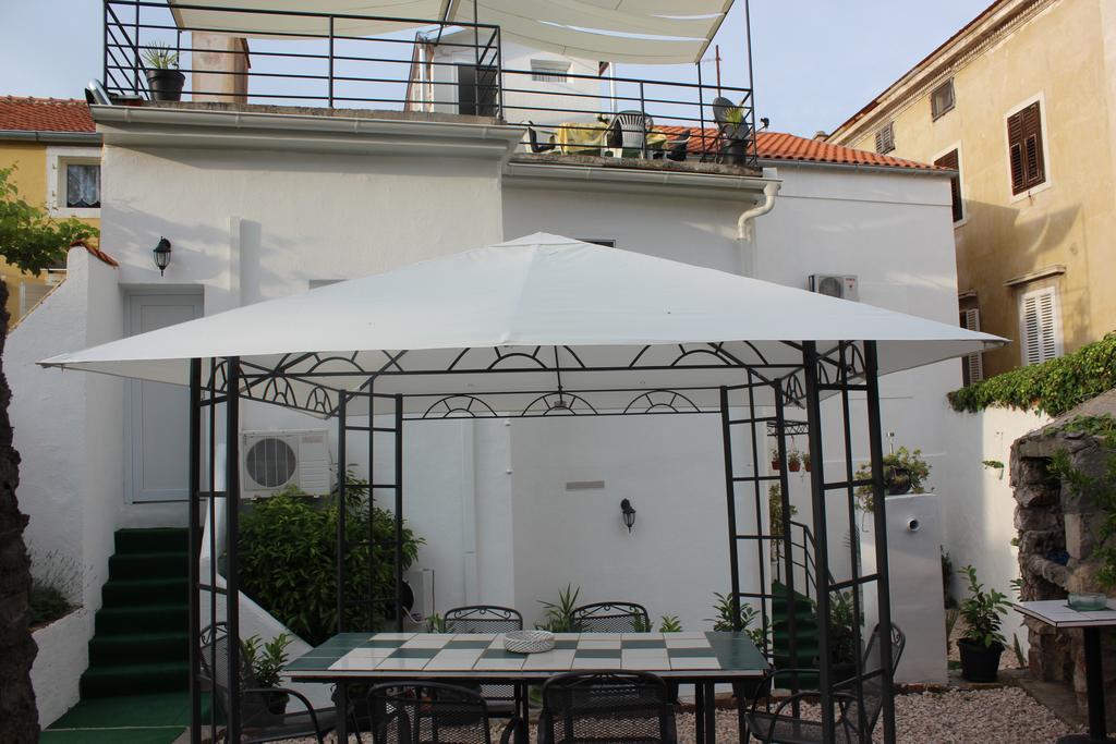Apartment Petra 23